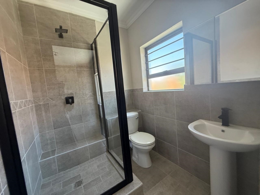 3 Bedroom Property for Sale in Waterkloof East North West